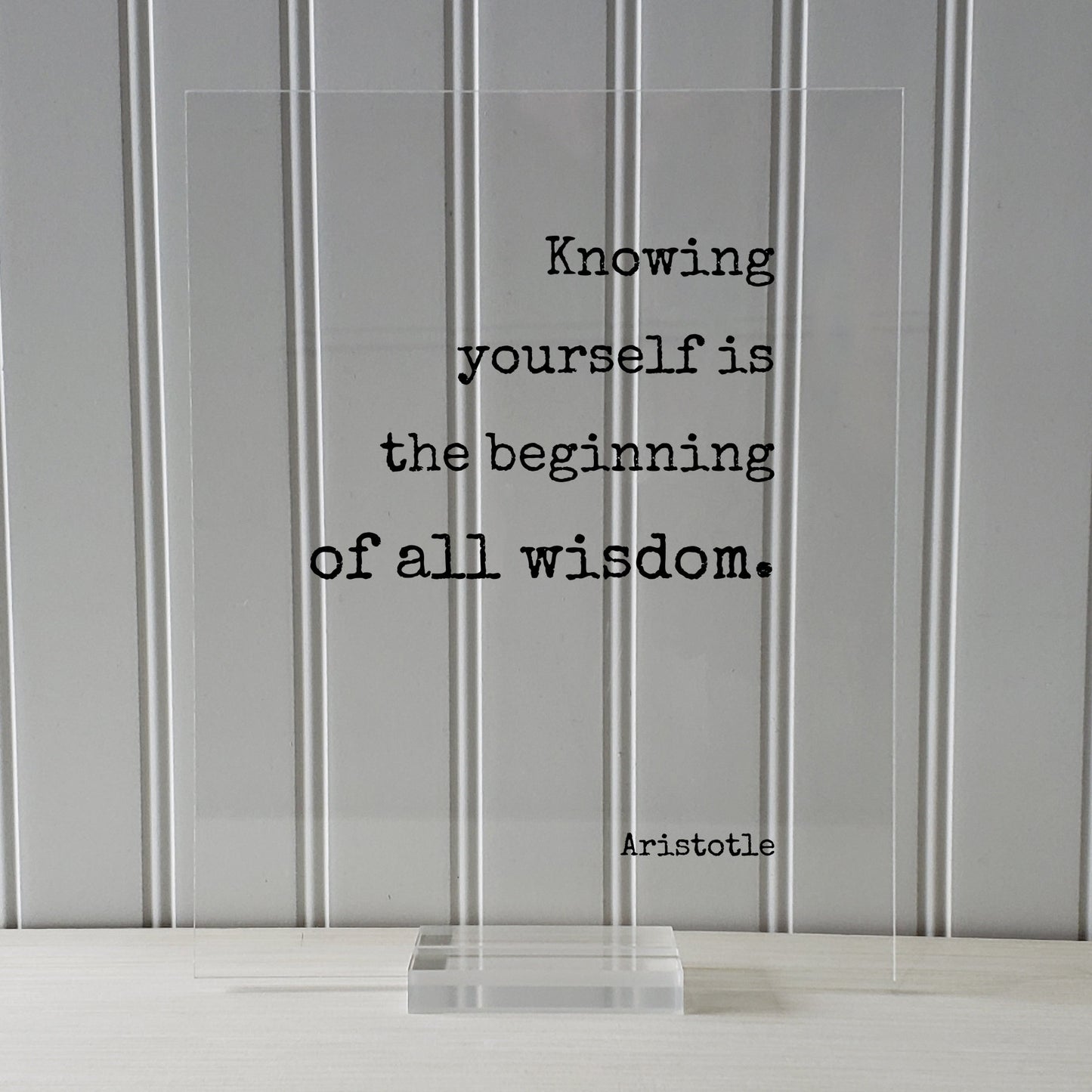 Aristotle - Knowing yourself is the beginning of all wisdom - Floating Quote - Improvement Growth Life Motivation Inspiration Aware